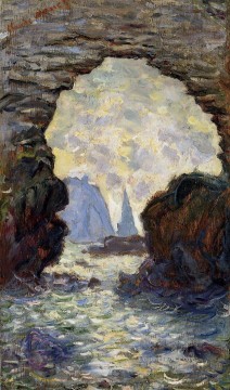クロード・モネ Painting - オーモン門から見た岩針 クロード・モネ